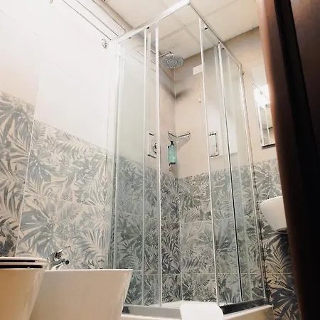 ゲストハウス Square 3*